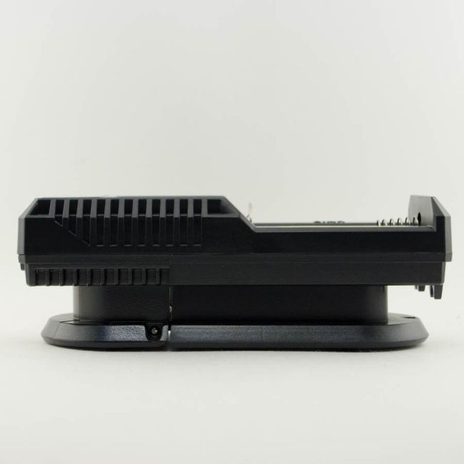 Зарядное устройство Nitecore Intellicharger UM 10 Зарядное устройство Nitecore Intellicharger UM 10